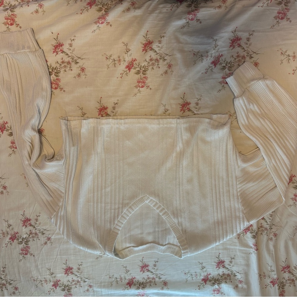 Women's Cream Intimate Sweater